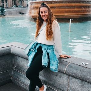 Meet your Posher, Amy